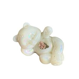 Fenton White IRIDESCENT Reclining Bear Pink Rose. VINTAGE. no ribbon